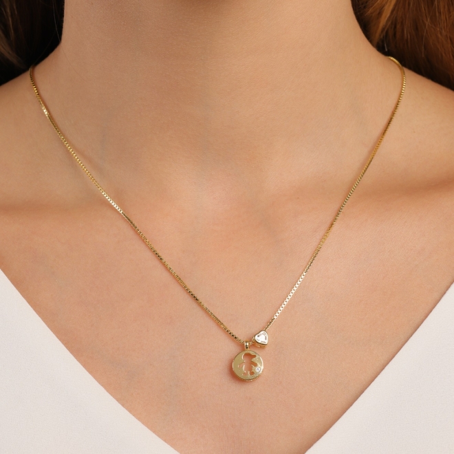GR-01300 COLAR BANHADO A OURO 18K COM PINGENTE DE MENINO E CORAÇÃO COM ZIRCÔNIA
