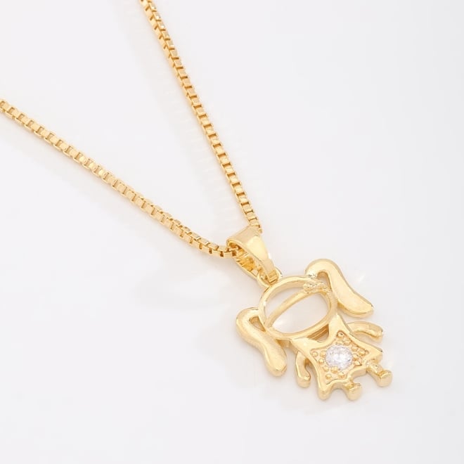 GR-02062 COLAR COM PINGENTE DE MENINA E DETALHES EM ZIRCÔNIA