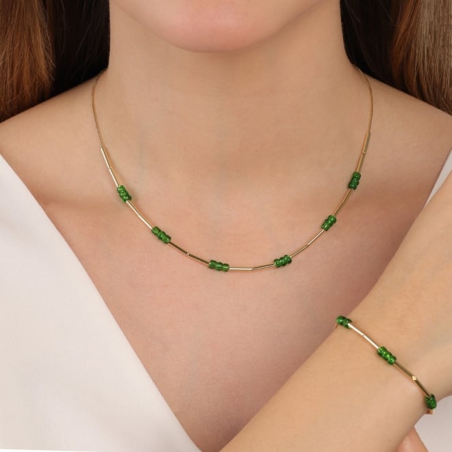 GR-02151 COLAR COM DETALHES EM TUBOS LISOS E MIÇANGAS COLORIDAS