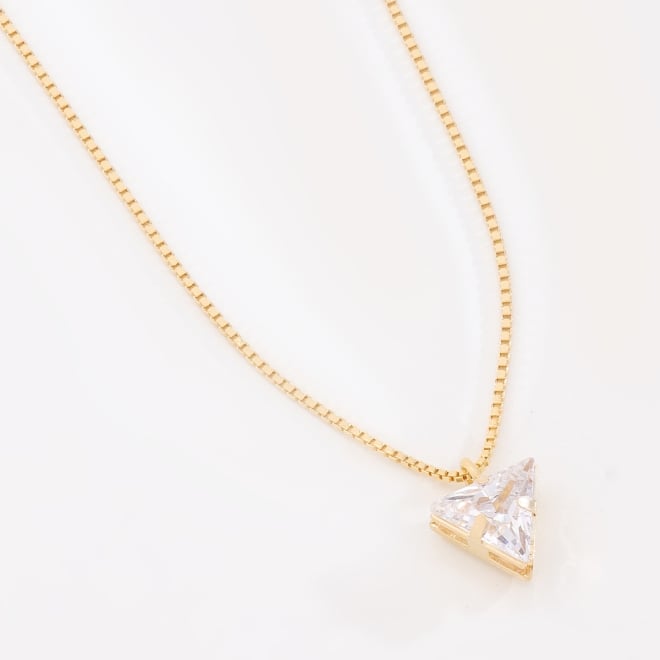 GR-02250 COLAR BANHADO A OURO 18K COM PINGENTE EM PEDRA TRIANGULAR LAPIDADA EM ZIRCÔNIA