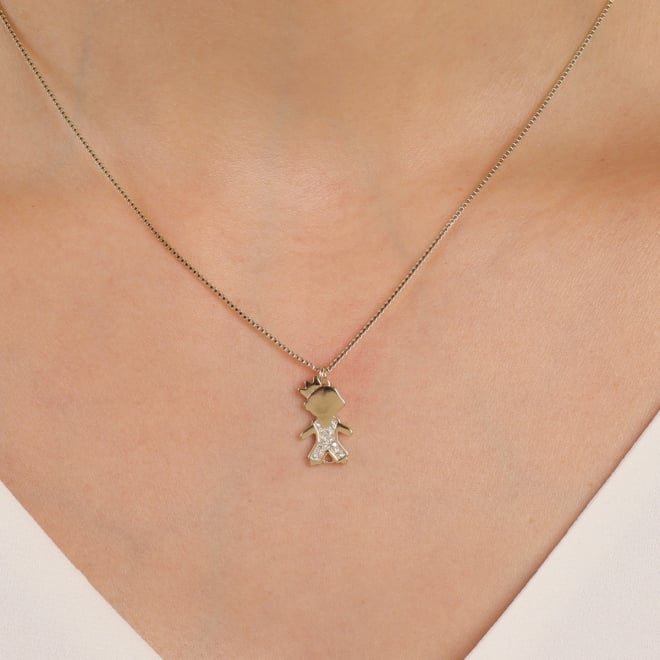GR-02387 GARGANTILHA BANHADA A OURO 18K COM PINGENTE DE MENINA