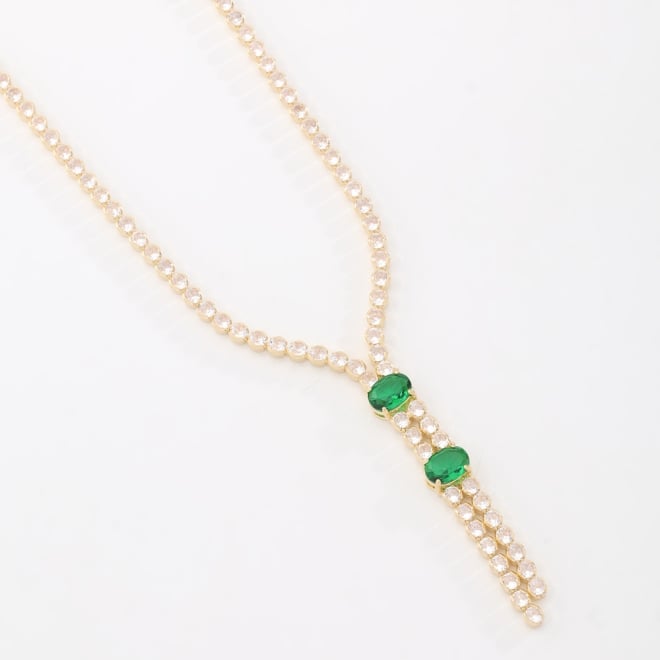GX-0355 COLAR BANHADO A OURO 18K ESTILO GRAVATINHA COM DETALHES EM ZIRCÔNIAS E DOIS CRISTAIS LAPIDADOS AO CENTRO