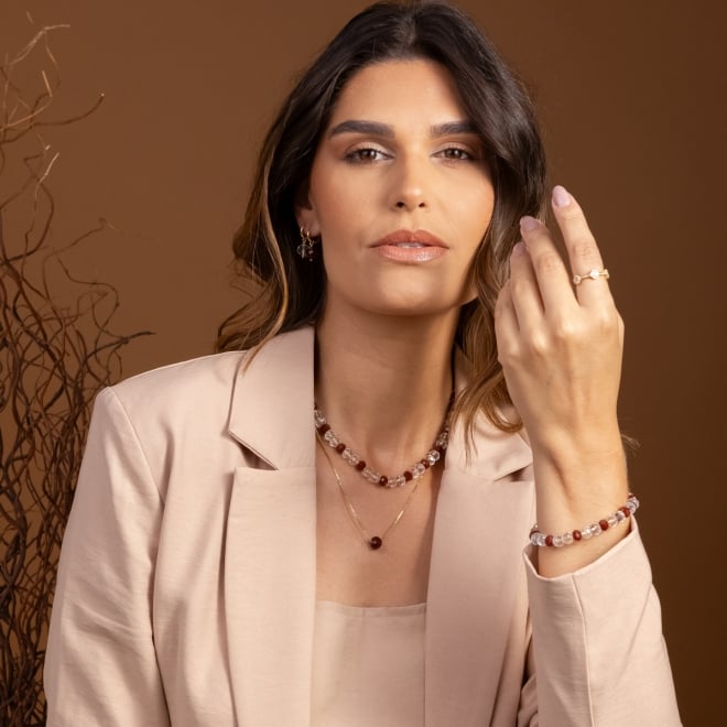 GR-01731 COLAR BANHADO A OURO 18K COM PEDRAS LAPIDADAS EM TONS NEUTROS