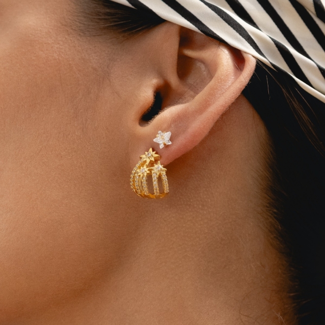 BR-00944 BRINCO EAR HOOK ESTRELA COM MICRO ZIRCÔNIAS 