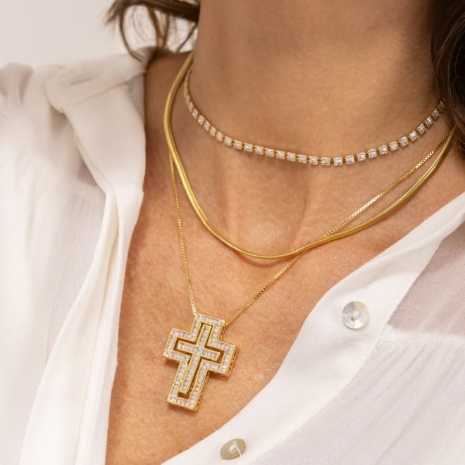 GX-0157 COLAR BANHADO A OURO 18K COM CORRENTE VENEZIANA E PINGENTE EM FORMATO DE CRUZ