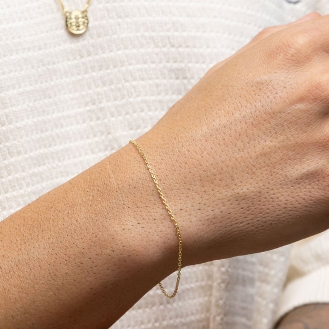 PR-0005 PULSEIRA BANHADA A OURO 18K COM CORRENTE EM ELO CADEADINHO E DESIGN DELICADO