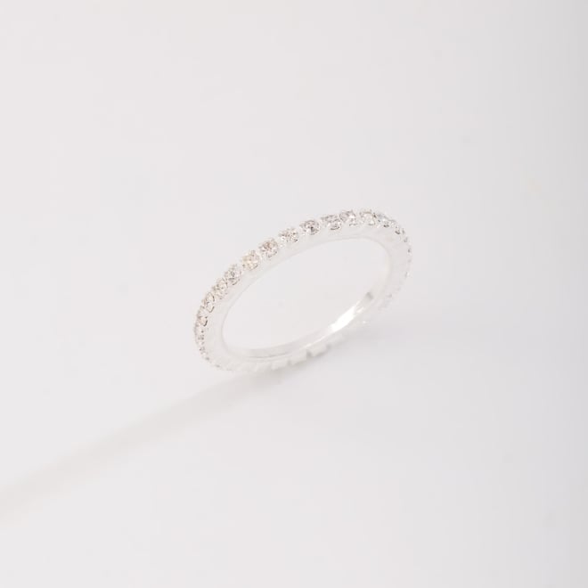 OUTAL-0007 ANEL BANHADO A RÓDIO BRANCO CRAVEJADO EM ZIRCÔNIAS
