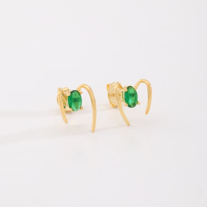 OUTB-00934 BRINCO BANHADO A OURO 18K COM DESIGN CONTEMPORÂNEO E ZIRCÔNIA OVAL