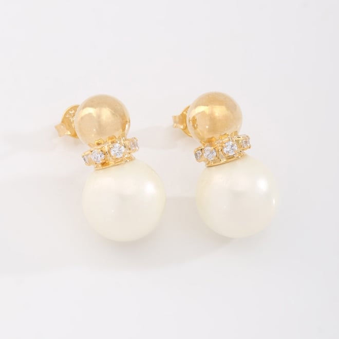 OUTB-01252 BRINCO BANHADO A OURO 18K COM BASE EM ESFERA POLIDA