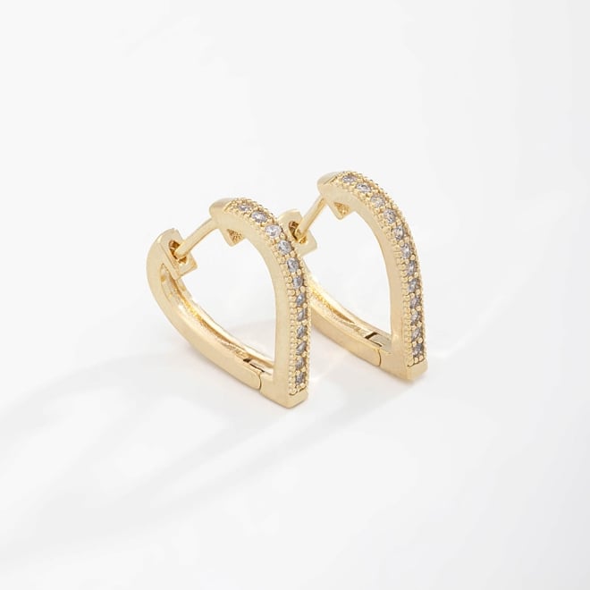 OUTBT-0410 BRINCO ARGOLA ARTICULADA BANHADO A OURO 18K EM FORMATO DE CORAÇÃO