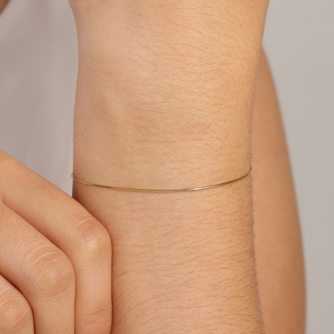 PR-0136 PULSEIRA COM CORRENTE ESTILO FITA LAMINADA