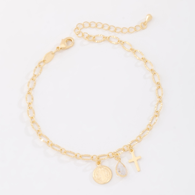 PU-01038 -PULSEIRA BANHADA A OURO 18K COM ELOS TRABALHADOS E PINGENTES DE SÃO BENTO