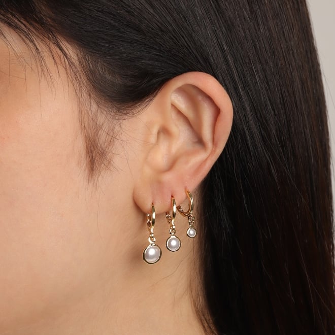 TAQ-00010 TRIO DE BRINCOS ARGOLINHAS BANHADOS A OURO 18K COM PÉROLAS