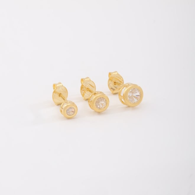 TBF-0052 TRIO DE BRINCOS COM PEDRAS LAPIDADAS REDONDAS
