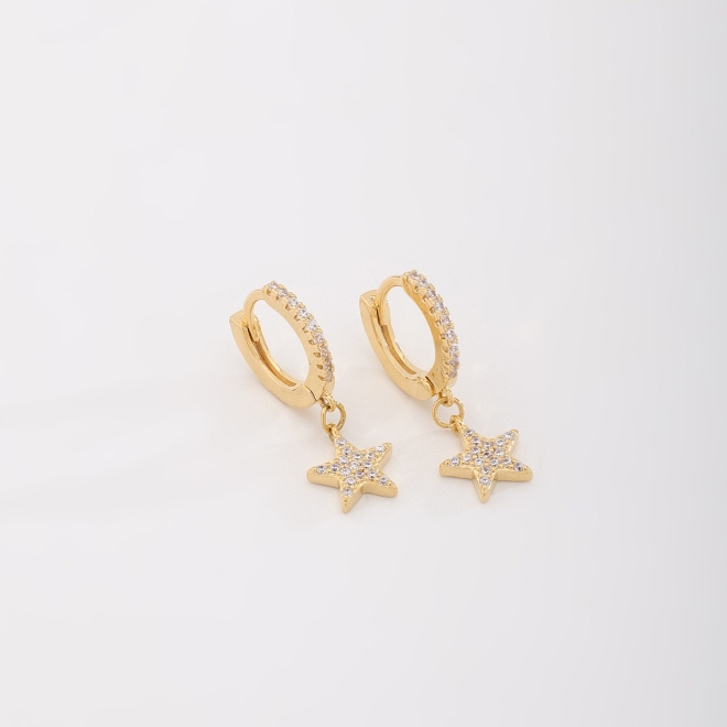AC-0246-ARGOLA COM PINGENTE DE ESTRELA CRAVEJADA EM ZIRCÔNIAS