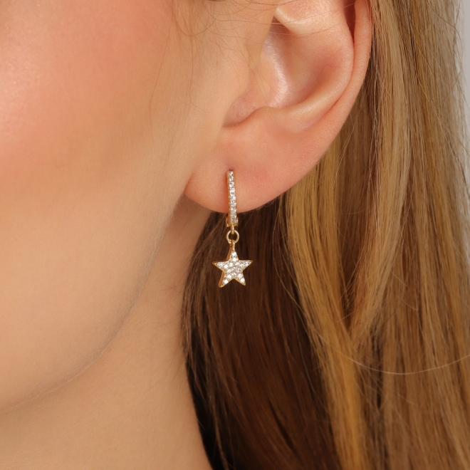 AC-0246-ARGOLA COM PINGENTE DE ESTRELA CRAVEJADA EM ZIRCÔNIAS