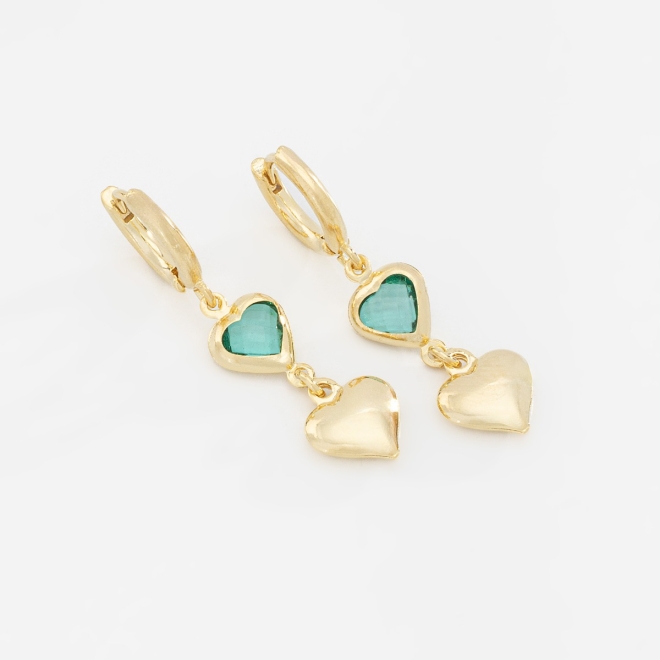 AC-0895 BRINCO BANHADO A OURO 18K EM FORMATO DE ARGOLA COM PINGENTES DE CORAÇÃO