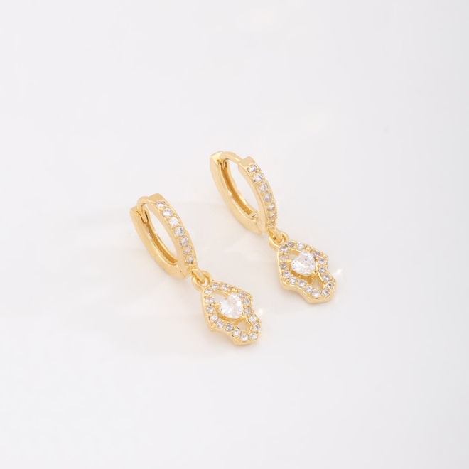 AC-1016 BRINCO BANHADO A OURO 18K MODELO CLICK COM ARGOLA  EM ZIRCÔNIAS