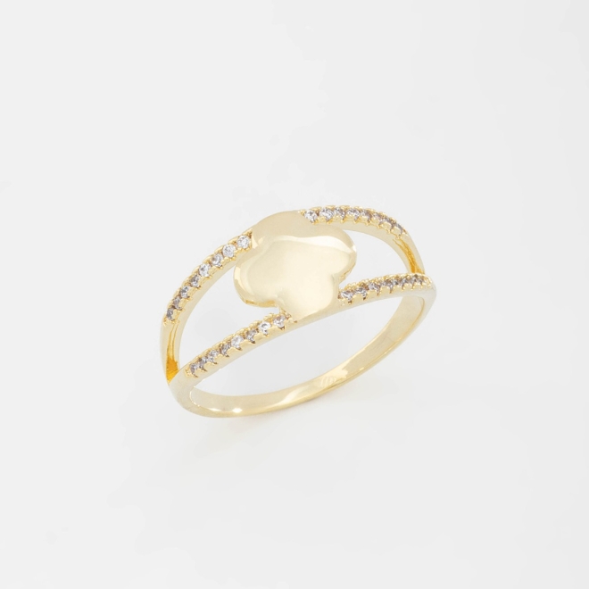 AN-01579 ANEL BANHADO A OURO 18K COM DETALHE CENTRAL DE TREVO E AROS