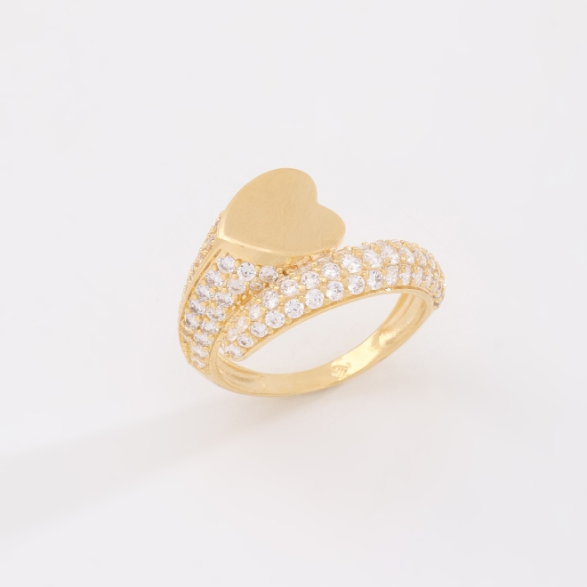 AN-01927 ANEL BANHADO A OURO 18K COM CORAÇÃO E DETALHES CRAVEJADOS