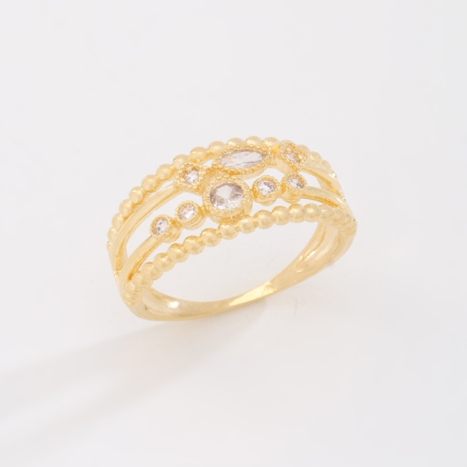 AN-01978 ANEL BANHADO A OURO 18K COM DESIGN EM ESFERAS E DETALHES CRAVEJADOS EM ZIRCÔNIAS