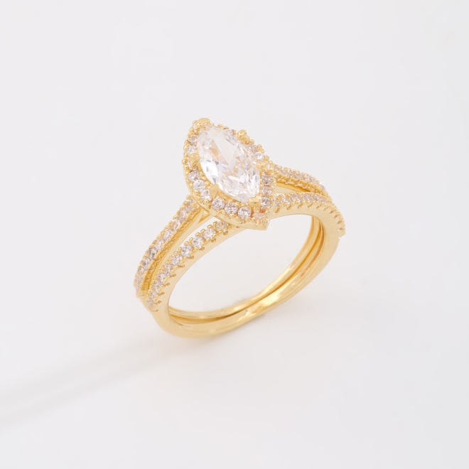 AN-02001 ANEL BANHADO A OURO 18K COM PEDRA DE GOTA E ARO DUPLO