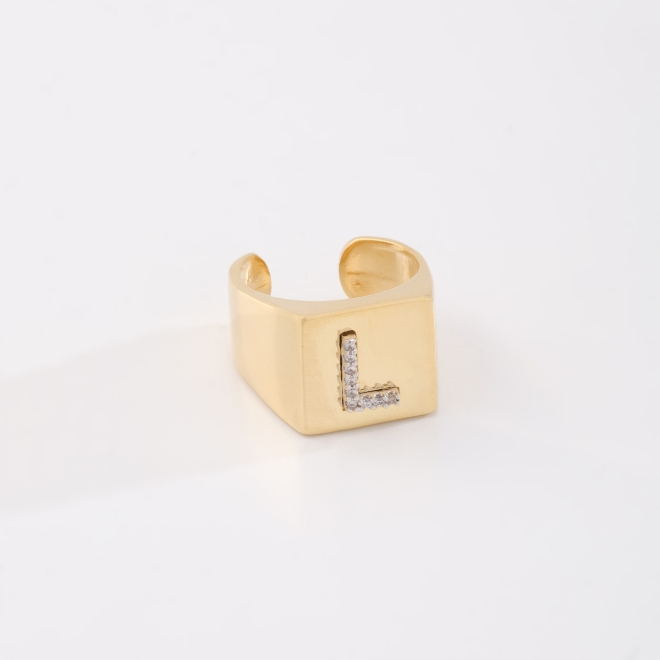 ANM-01842 ANEL COM LETRA EM ZIRCÔNIA E DESIGN AJUSTÁVEL