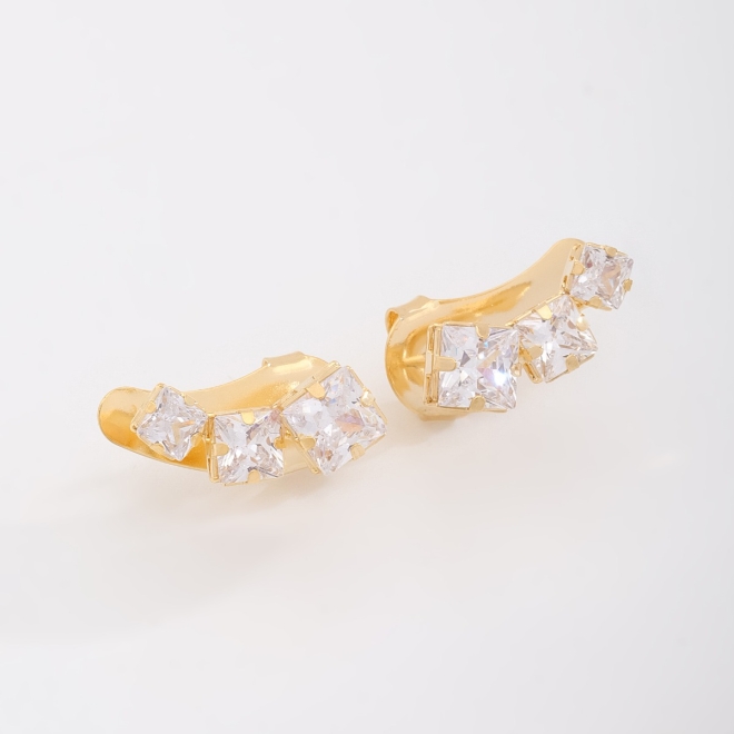 BR-00038-BRINCO EAR CUFF COM ZIRCÔNIAS LAPIDADAS EM FORMATO QUADRADO