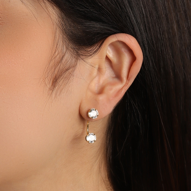 BR-00084 BRINCO BANHADO A OURO 18K COM DESIGN DUPLO E ZIRCÔNIA REDONDA