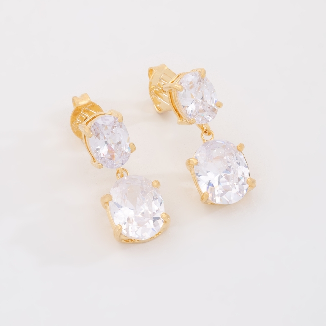 BR-00493 BRINCO OVAL COM ZIRCÔNIA 