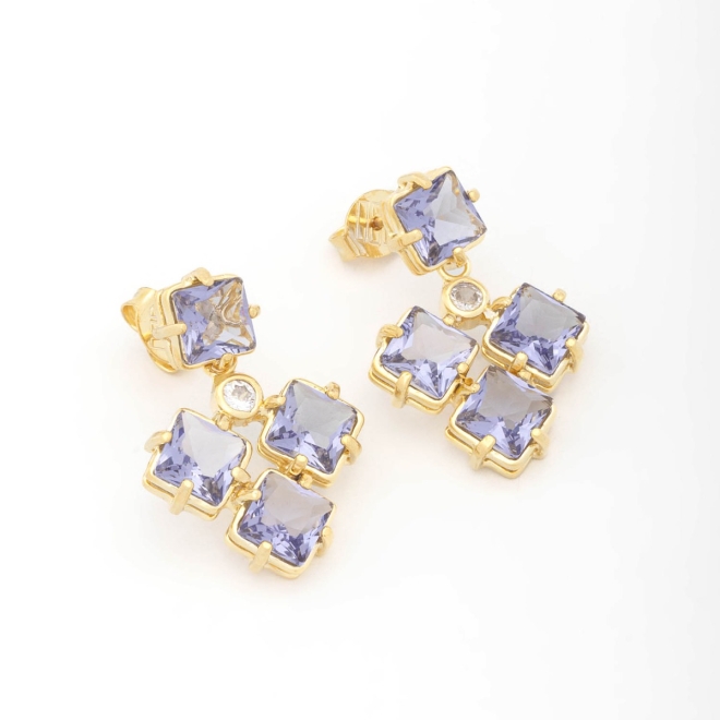 BR-00824 BRINCO BANHADO A OURO 18K LINHA LUXO COM PEDRAS EM FORMATO QUADRADO