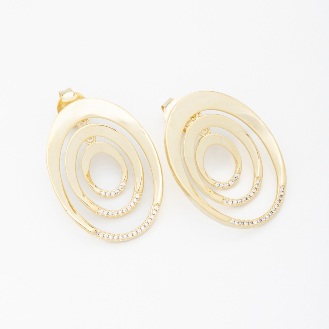 BR-01587 BRINCO COM DESIGN OVAL EM CAMADAS CONCÊNTRICAS COM MICRO ZIRCÔNIAS 