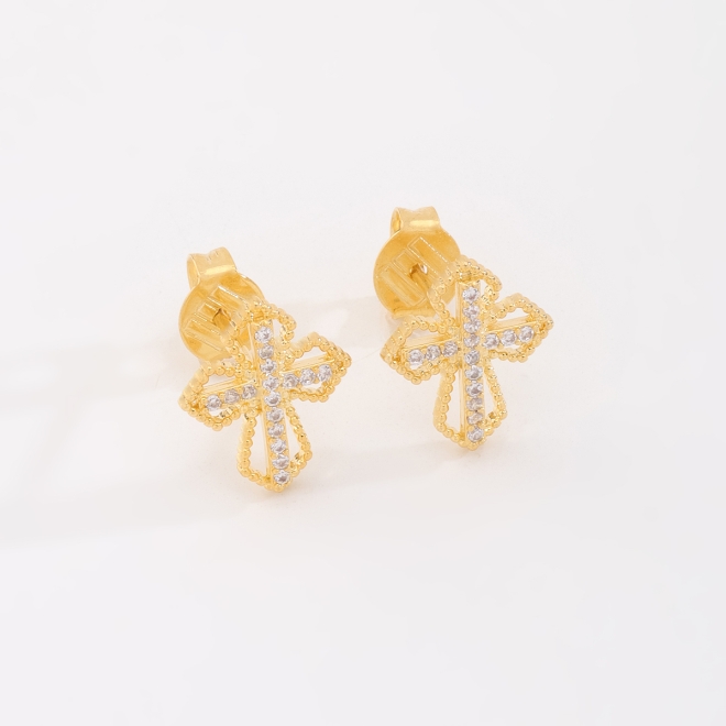 BR-02129 BRINCO BANHADO A OURO 18K DE CRUZ COM DETALHES CRAVEJADOS