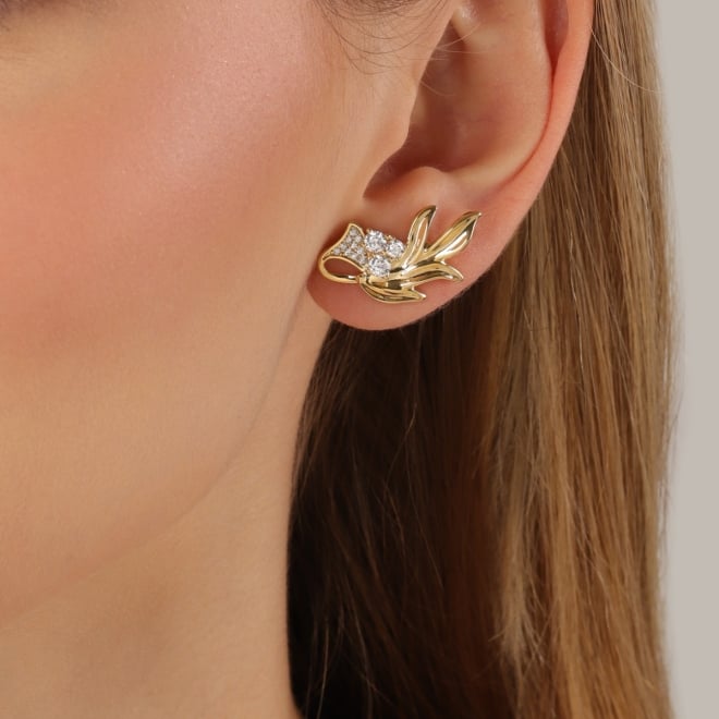 BR-02188-BRINCO FLOR ESTILIZADA COM ZIRCÔNIAS