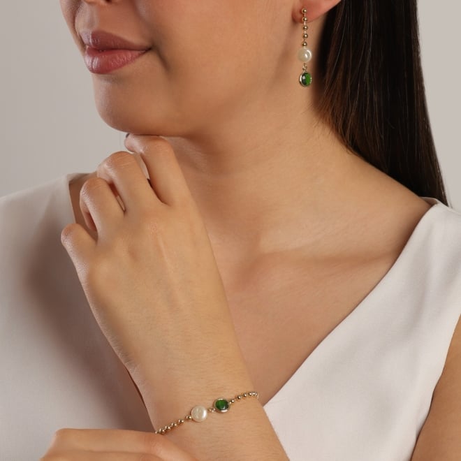 BR-02870 BRINCO BANHADO A OURO 18K COM ESFERAS POLIDAS, PÉROLA E PEDRA LAPIDADA