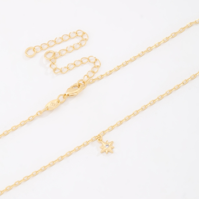 CH-0093 COLAR CHOKER BANHADO A OURO 18K COM CORRENTE ELO DELICADO E PINGENTE EM FORMATO DE ESTRELA