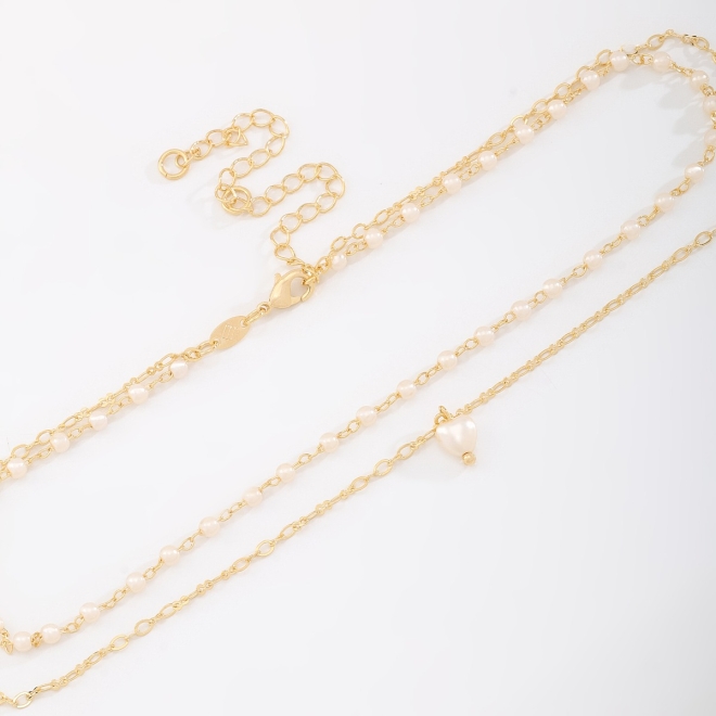 CH-0251 CHOKER COM DETALHES EM PÉROLAS E PINGENTE DE CORAÇÃO