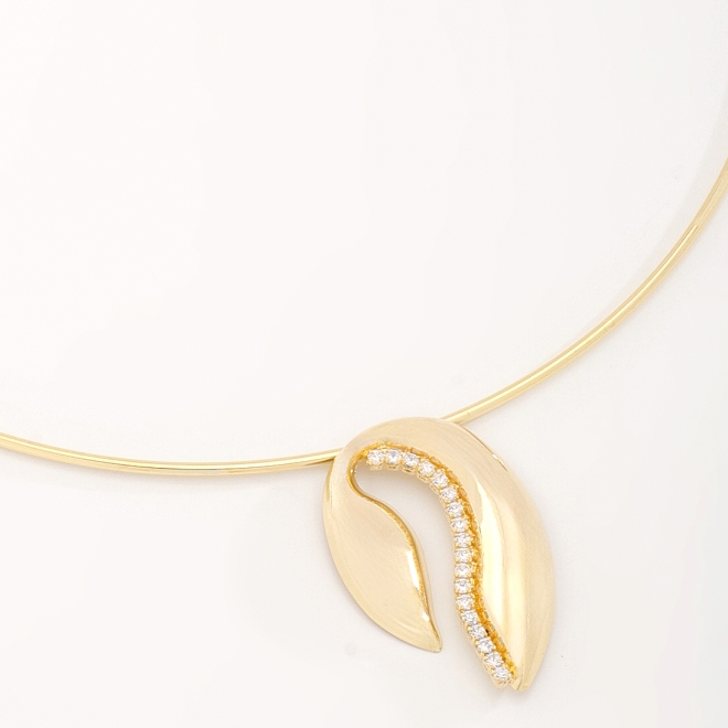 CH-0326 CHOKER COM DESIGN ORGÂNICO E DETALHES EM ZIRCÔNIAS