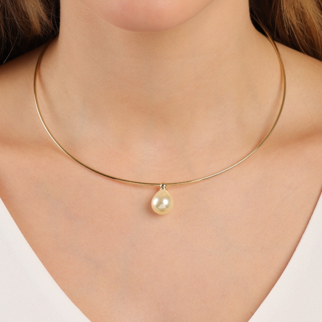 CH-0358 COLAR BANHADO A OURO 18K DE ARO RÍGIDO COM DETALHE EM PÉROLA.