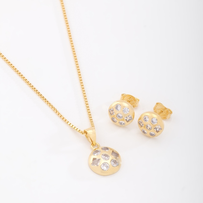CJS-00025 CONJUNTO BANHADO A OURO 18K COM DESIGN EM FORMATO REDONDO