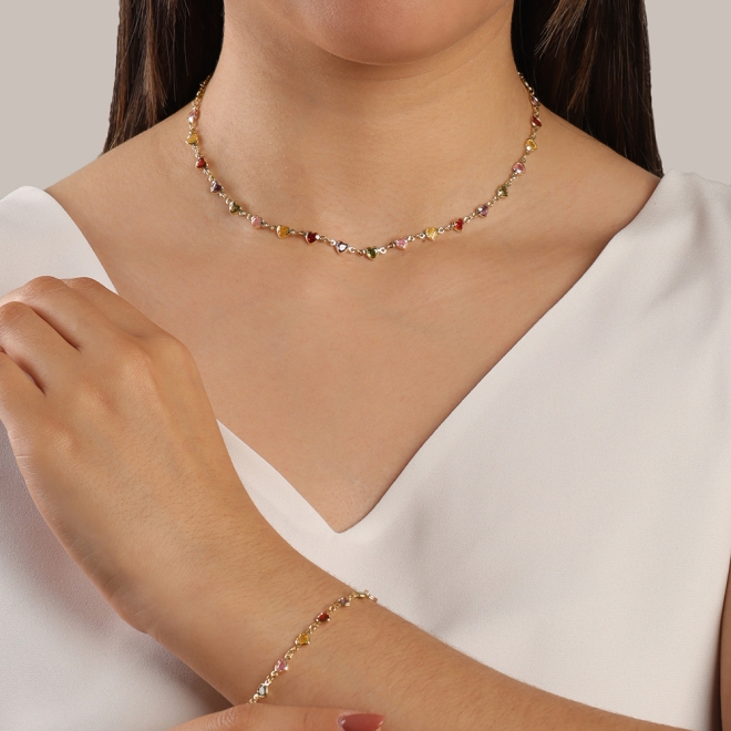 PX-0059 PULSEIRA BANHADA A OURO 18K COM PINGENTES EM FORMATO DE CORAÇÃO