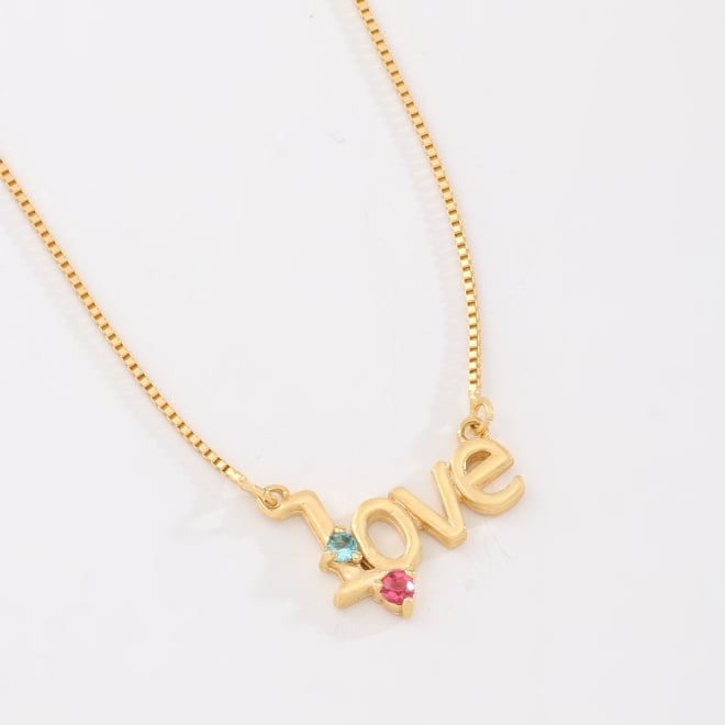GR-00344 COLAR BANHADO A OURO 18K COM PINGENTE LOVE E DETALHES EM ZIRCÔNIAS COLORIDAS