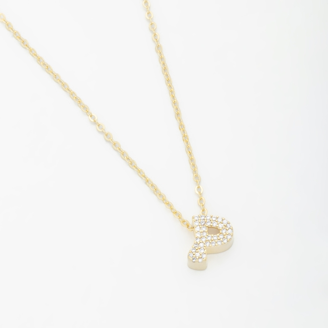 GR-01740 COLAR BANHADO A OURO 18K COM PINGENTE DE LETRA CRAVEJADO EM ZIRCÔNIAS