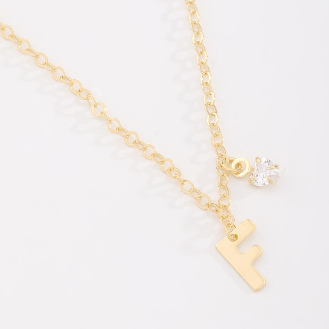 GR-02037 COLAR BANHADO A OURO 18K COM PINGENTE DE LETRA E DETALHE EM ZIRCÔNIA