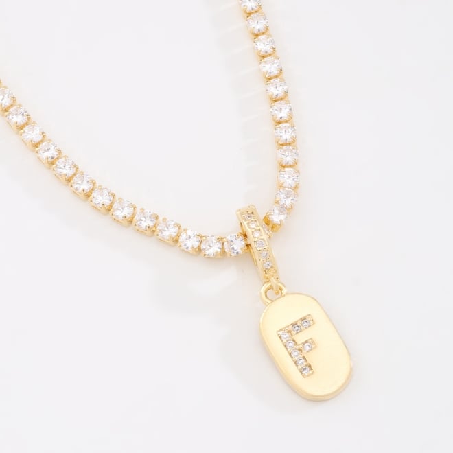 GR-02317 GARGANTILHA BANHADA A OURO 18K RIVIERA COM PINGENTE DE LETRA