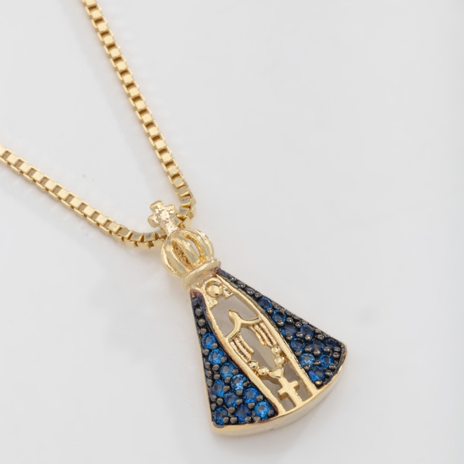 GRN-00371 COLAR BANHADO A OURO 18K COM PINGENTE DE NOSSA SENHORA APARECIDA CRAVEJADO