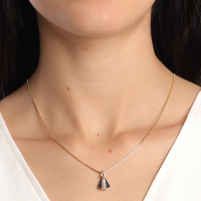 GRN-01966 COLAR BANHADO A OURO 18K COM PINGENTE DE NOSSA SENHORA APARECIDA CRAVEJADO EM ZIRCÔNIAS