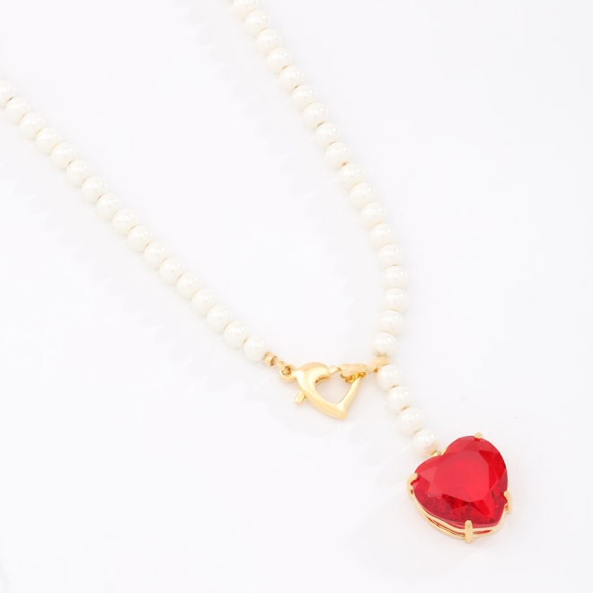 GX-0032 COLAR BANHADO A OURO 18K COM PÉROLAS E PINGENTE DE CORAÇÃO