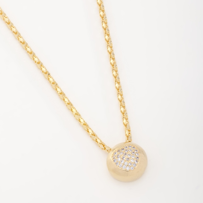 GX-0104 COLAR BANHADO A OURO 18K EM MALHA E PINGENTE ESFERA COM CORAÇÃO CRAVEJADO
