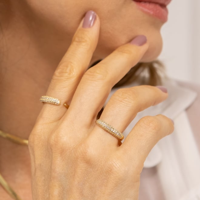 AN-01467 ANEL COM DESIGN ABERTO E DETALHES EM ZIRCÔNIA